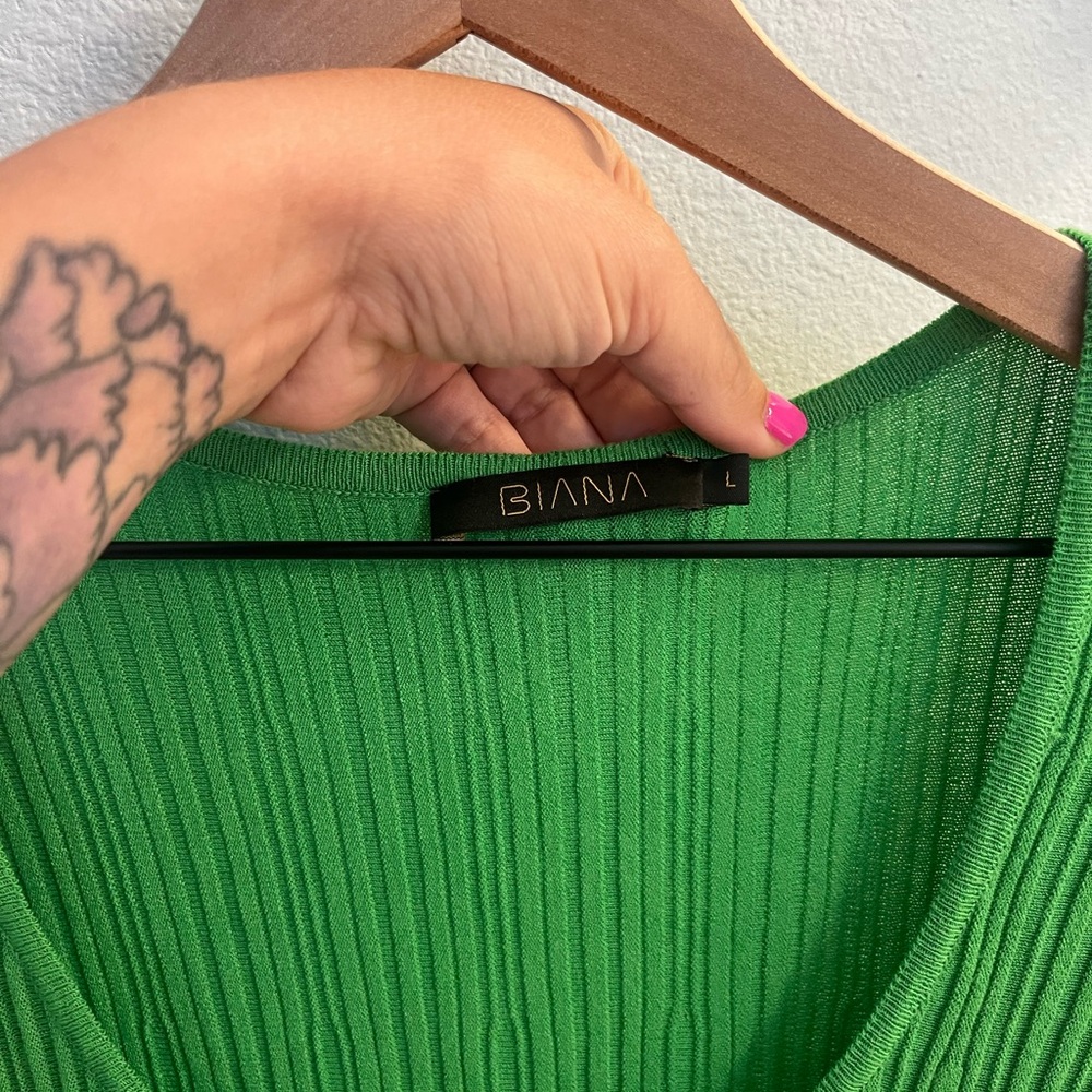 BIANA Stephanie Wave Rib Knit Short Sleeved Swing Dress; Bright Green size L - Picture 3 of 9